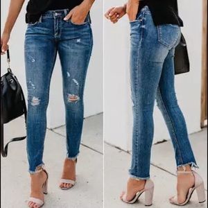 Distressed And Frayed Skinny Jeans